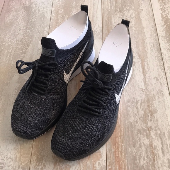 mariah flyknit racer review